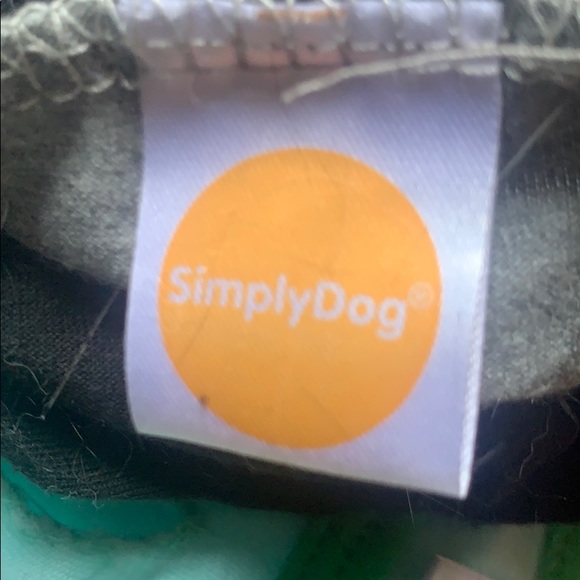 Small cat or dog shirts; super cute!! - Picture 4 of 8